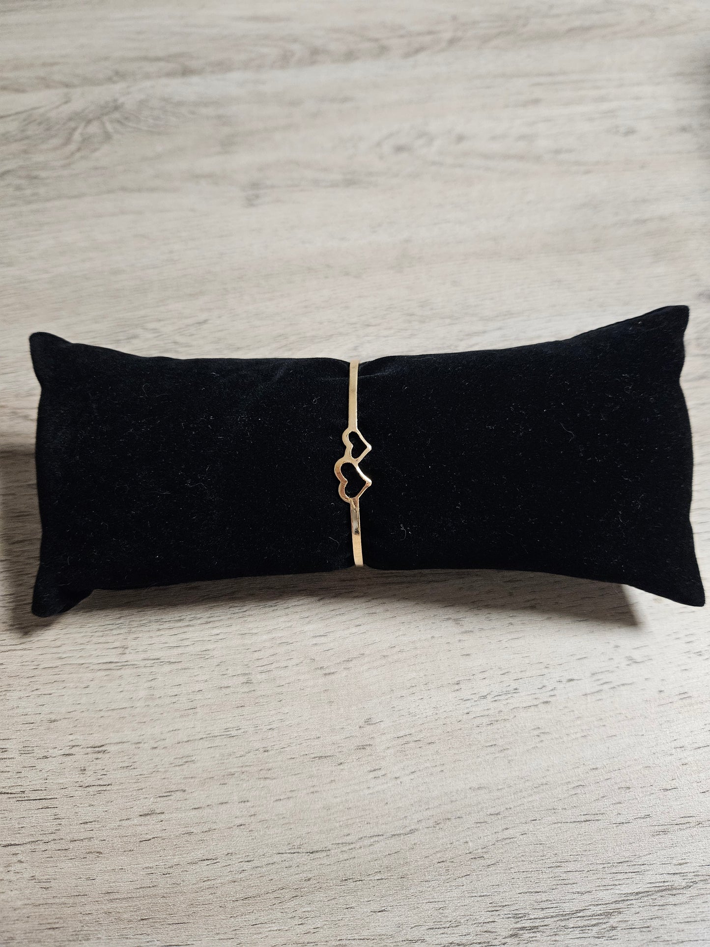 Bracelet avec 2 coeurs