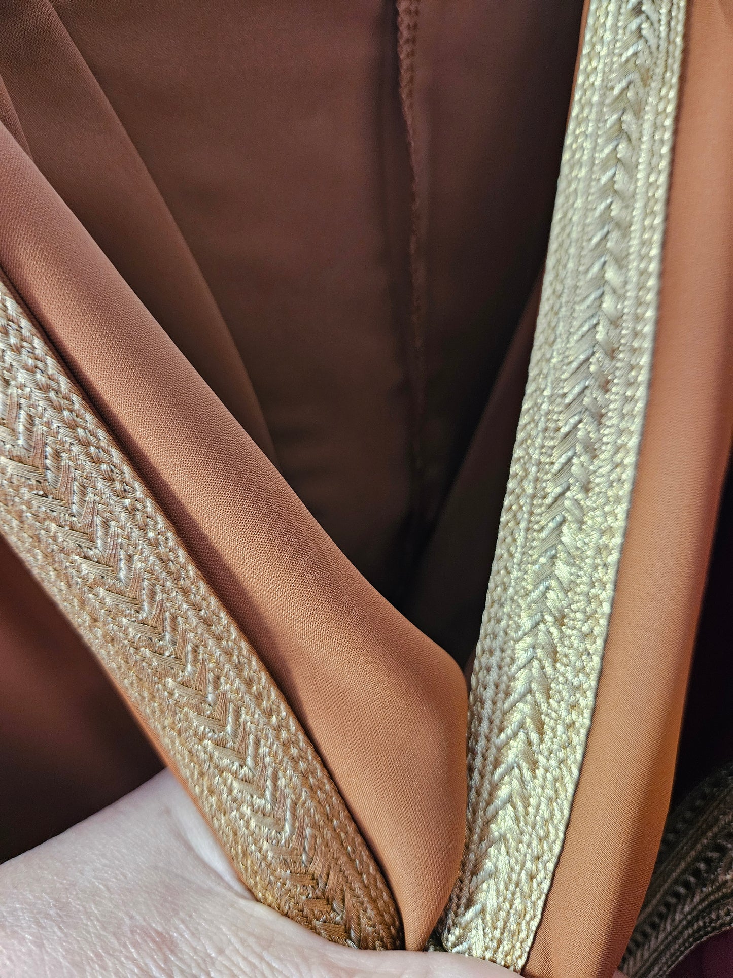 Abaya à capuche marron