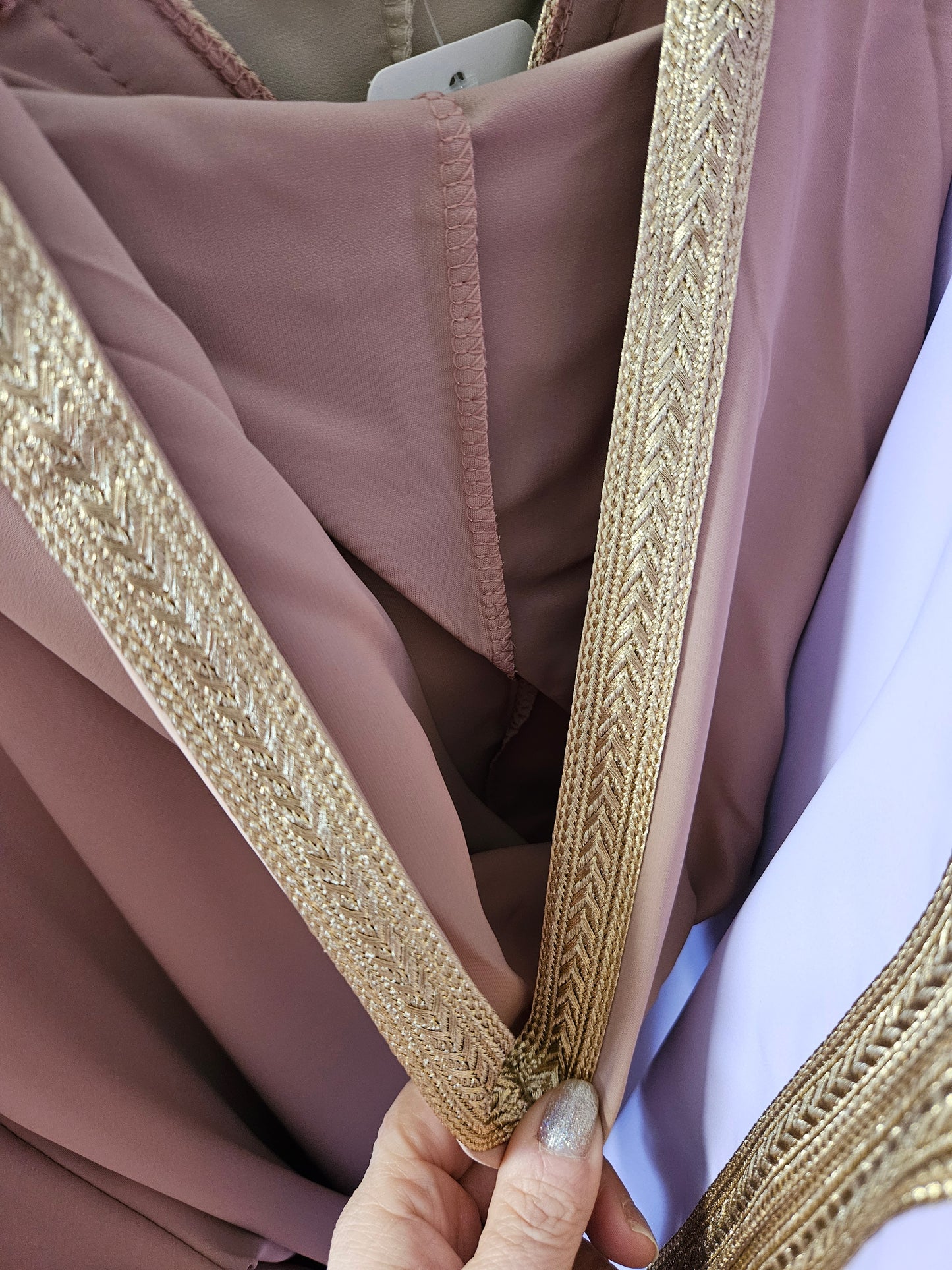 Abaya à capuche vieux rose