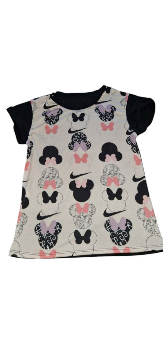 Tee-shirt logo NIKE et têtes MINNIE