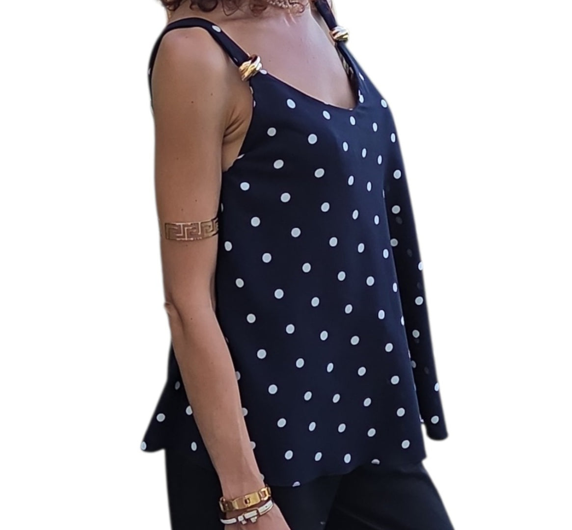 Top bleu marine à pois blanc